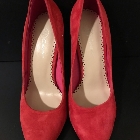 Graciana Red Heels Size 6 - Picture 2 of 7